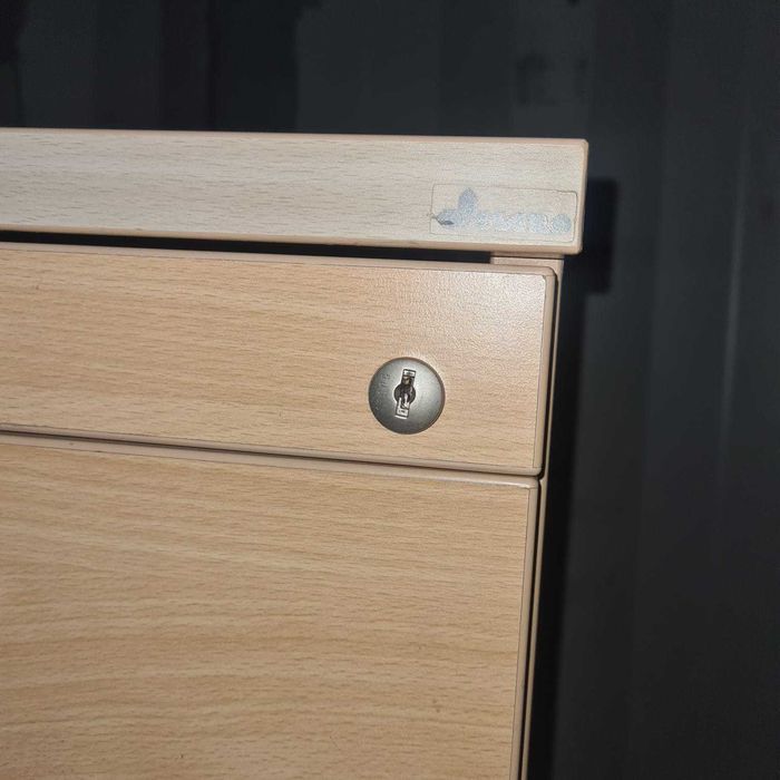 Kontenerek pod biurko MARO kontenerki pod biurko kontenerek mobilny