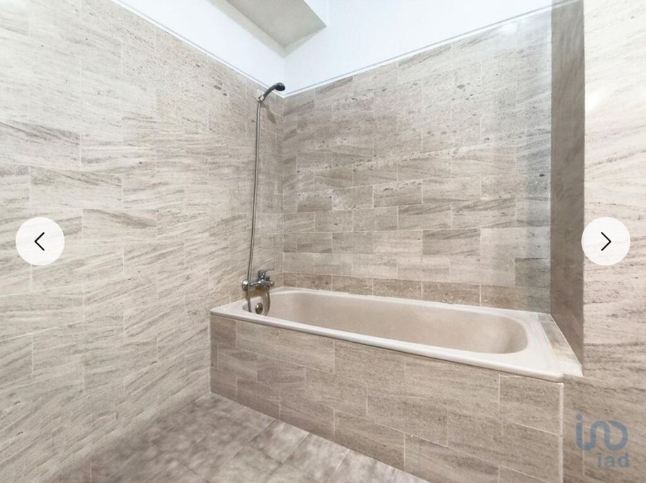 Vendo T1 em Chafé com vista mar