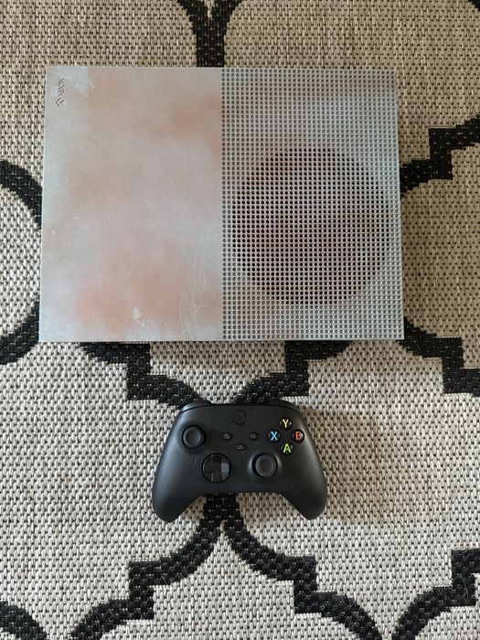 Konsola Xbox One S Custom 500GB