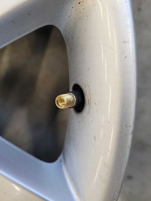 Felgi Aluminiowe r 17 audi komplet