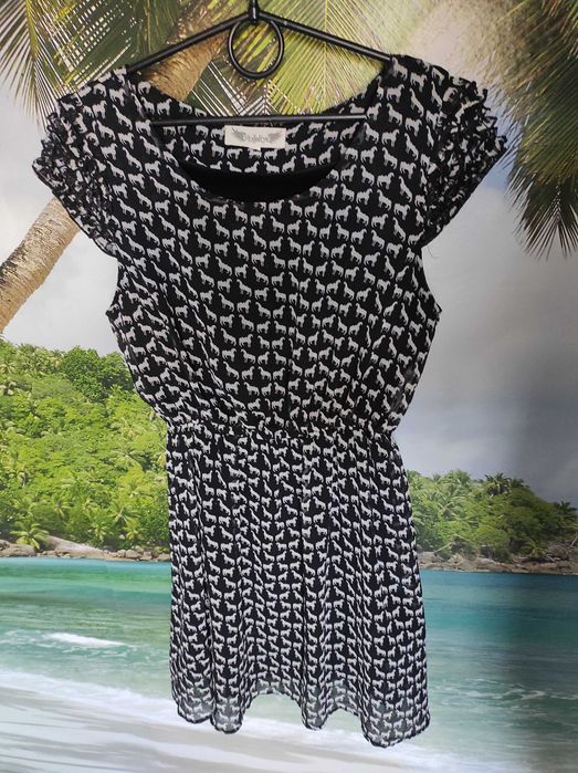 Sukienka letnia czarno biała