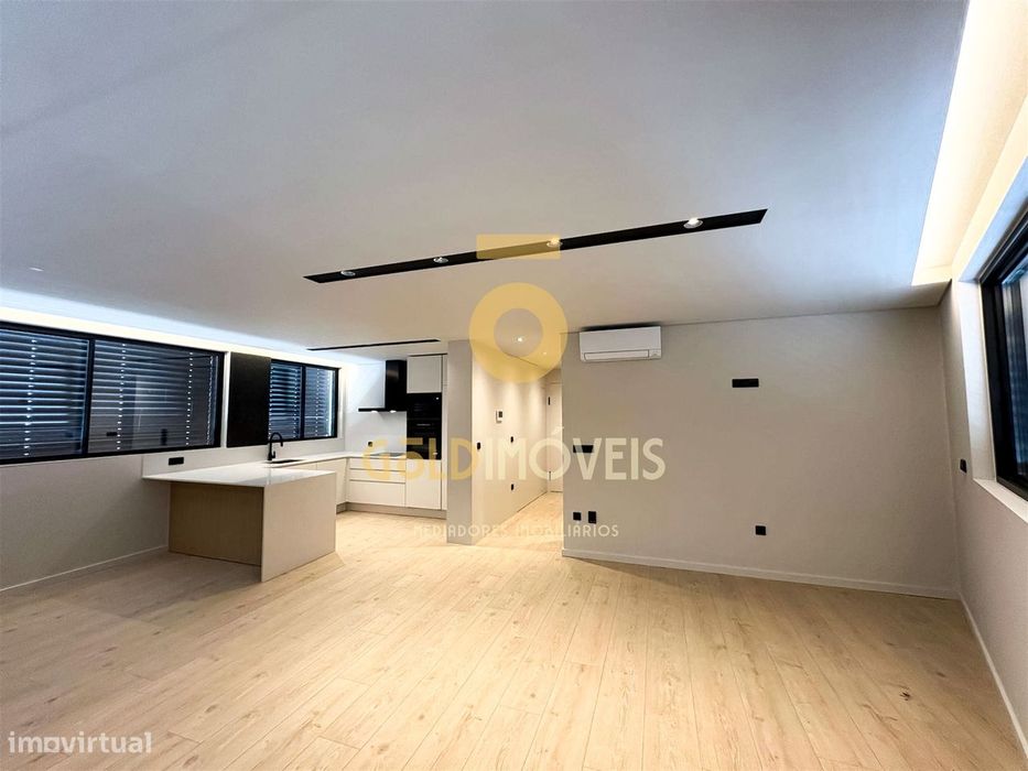 T3 Apartment for Sale in Gondomar (São Cosme), Valbom and Jovim, Gondomar