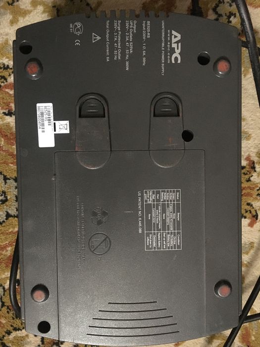 Безперебійник живлення APC UPS ES 525VA