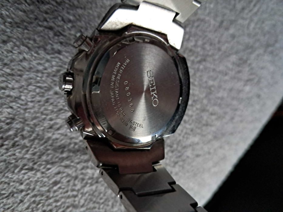 seiko tachymeter chronograph 080360.7T92-0HE0