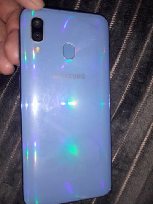 Продам Galalxy A40