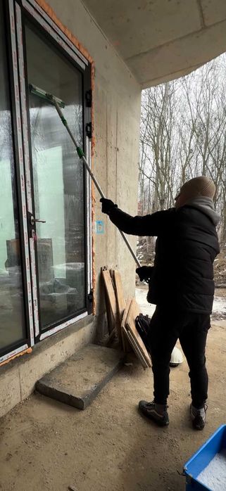 Specjalistyczne mycie okien, przeszkleń, witryn, balustrad Sosnowiec