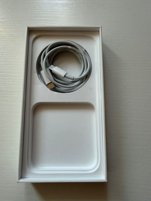 iPhone 14 128GB biały stan idealny