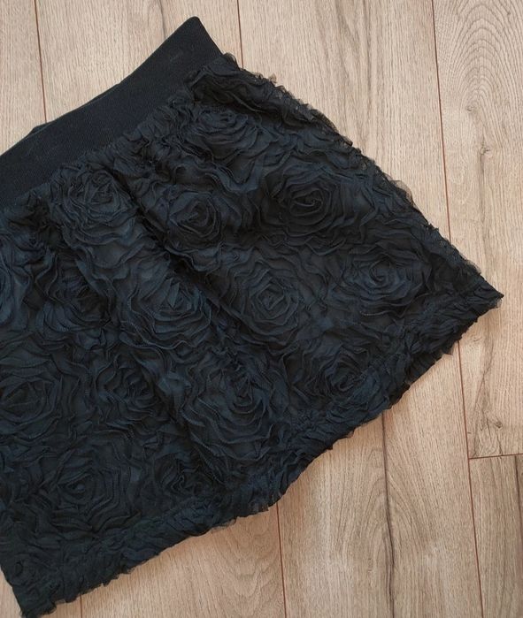Reserved spódnica 3D czarna, rozm. 36