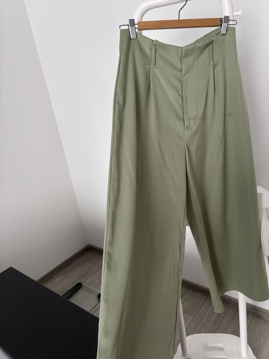 Трендові штани wide leg / палацо розмір S-M