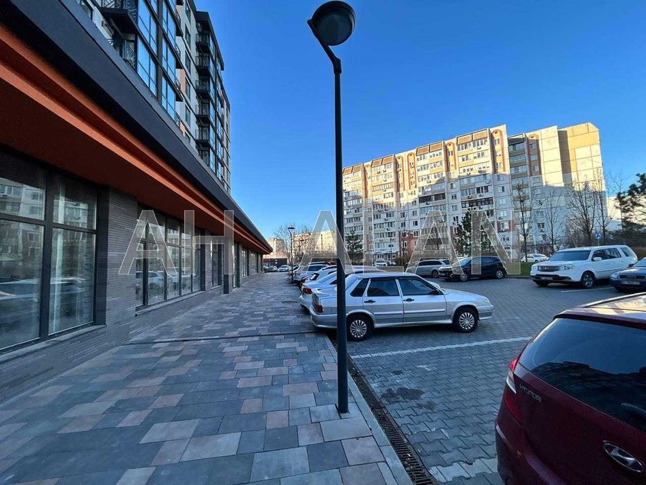 Здам торгове приміщення Вишневе, Європейська вул.