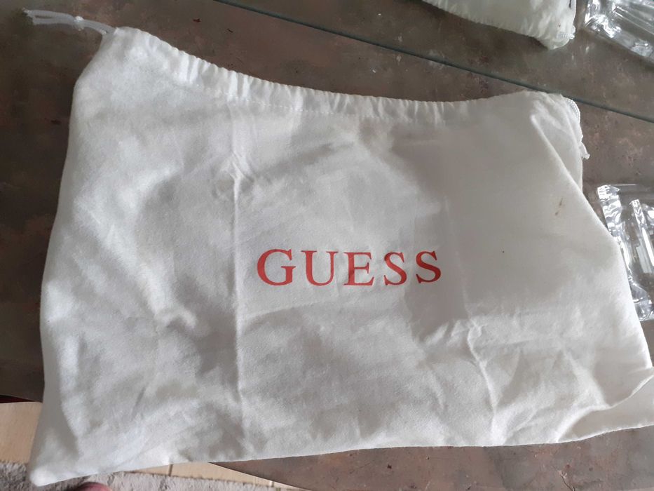 Mala da Guess nova