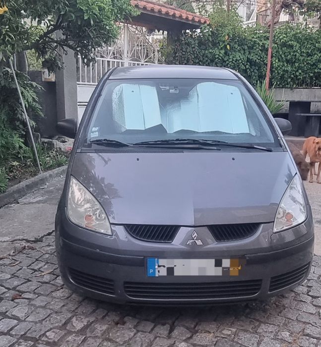 Carro  Mitsubishi
