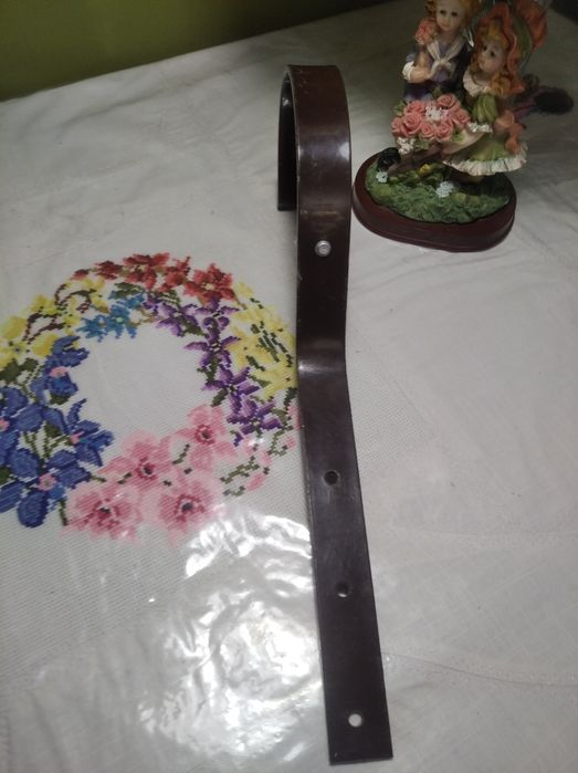 Кронштейн для слива.