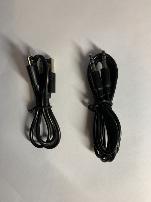 Безпровідні накладні навушники