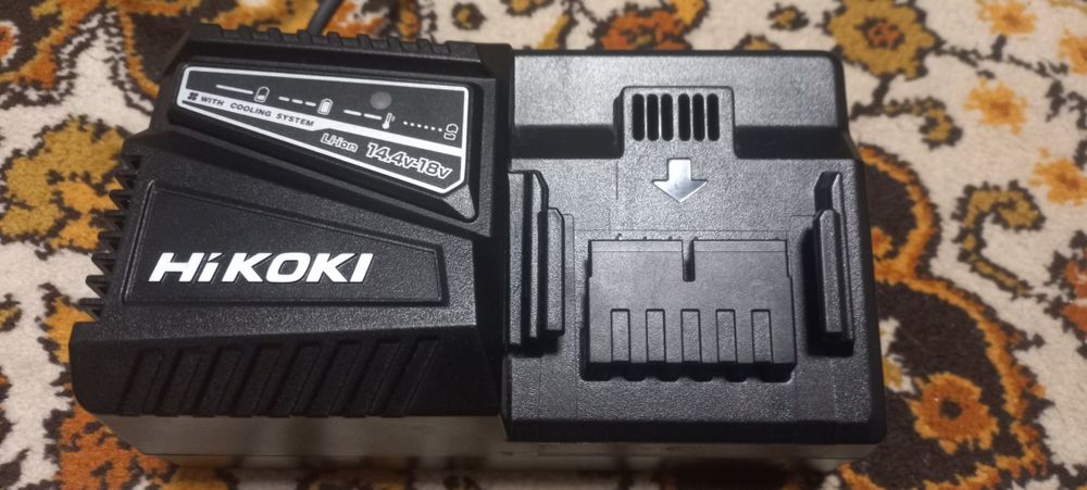 Зарядний пристрій і акумулятори Hikoki, Hitachi, Metabo hpt