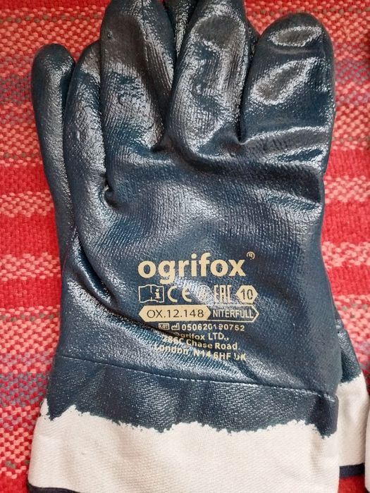 Продам нові Нітрілові