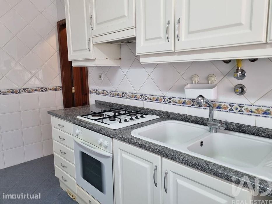 Apartamento T3 em Poiares (Santo André) de 126,00 m2