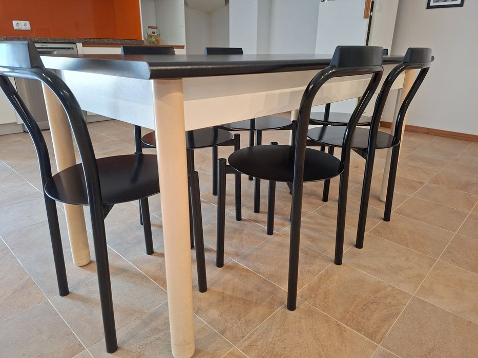Mesa com 6 cadeiras para Cozinha