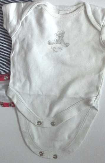 Zestaw niemowlecy dla chłopca, śpiochy, body, czapeczki 56-62 cm 1-3 m