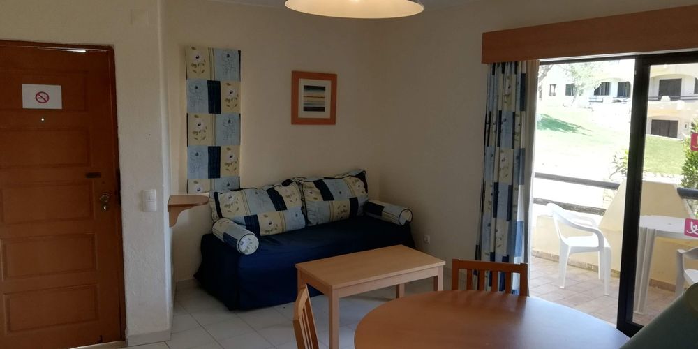 Apartamento T1,   Alvor Portimão. AGOSTO