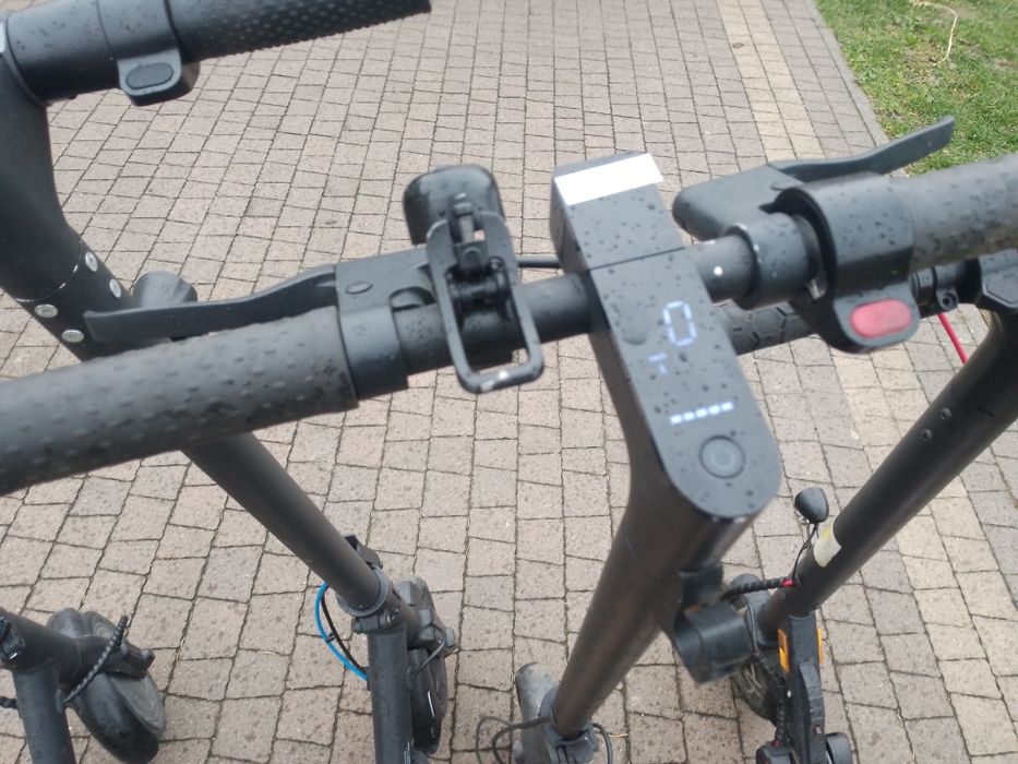 Hulajnogi elektryczne firmowe