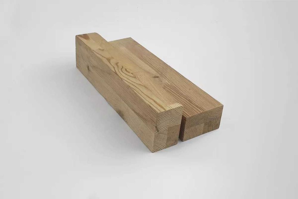 Belka modrzew syb. 100x100 mm