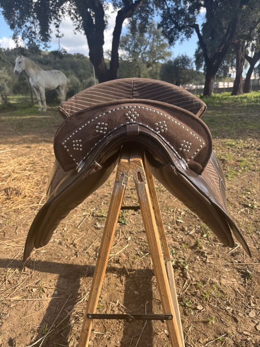 Sela á portuguesa nova