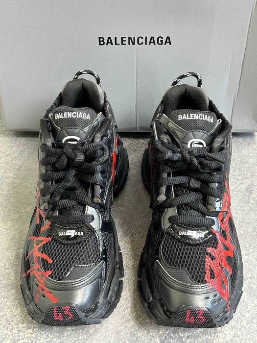 BALENCIAGA Runner graffiti кроссовки черные кеди кросівки чорні 43 41