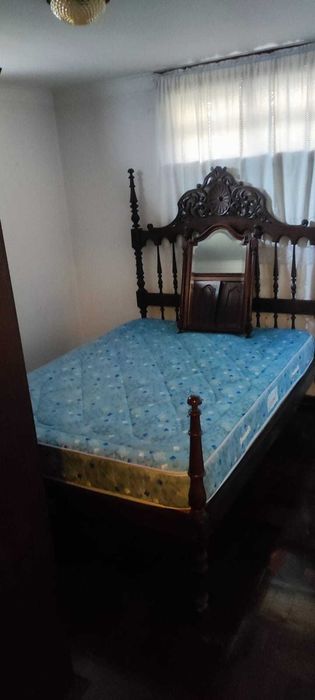 Moradia T6 com Jardim e Garagem na Av. Fernão Magalhães – Porto