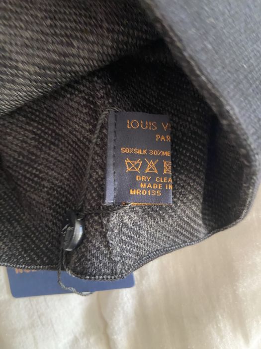 Conjunto gorro e cachecol da louis vuitton