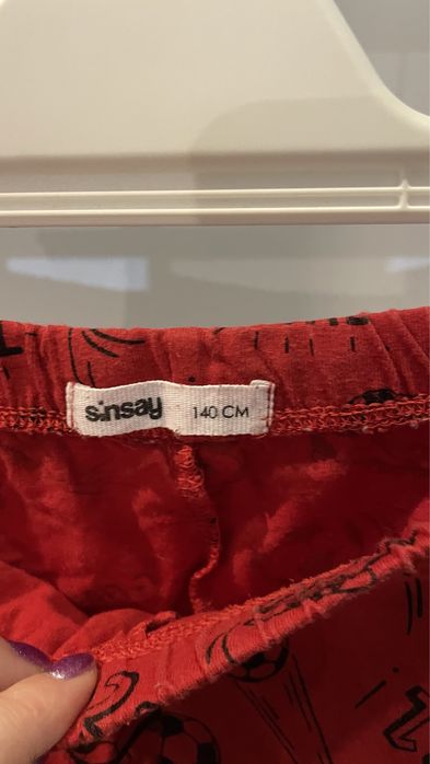 Spodnie od piżamy sinsay 140 czerwone