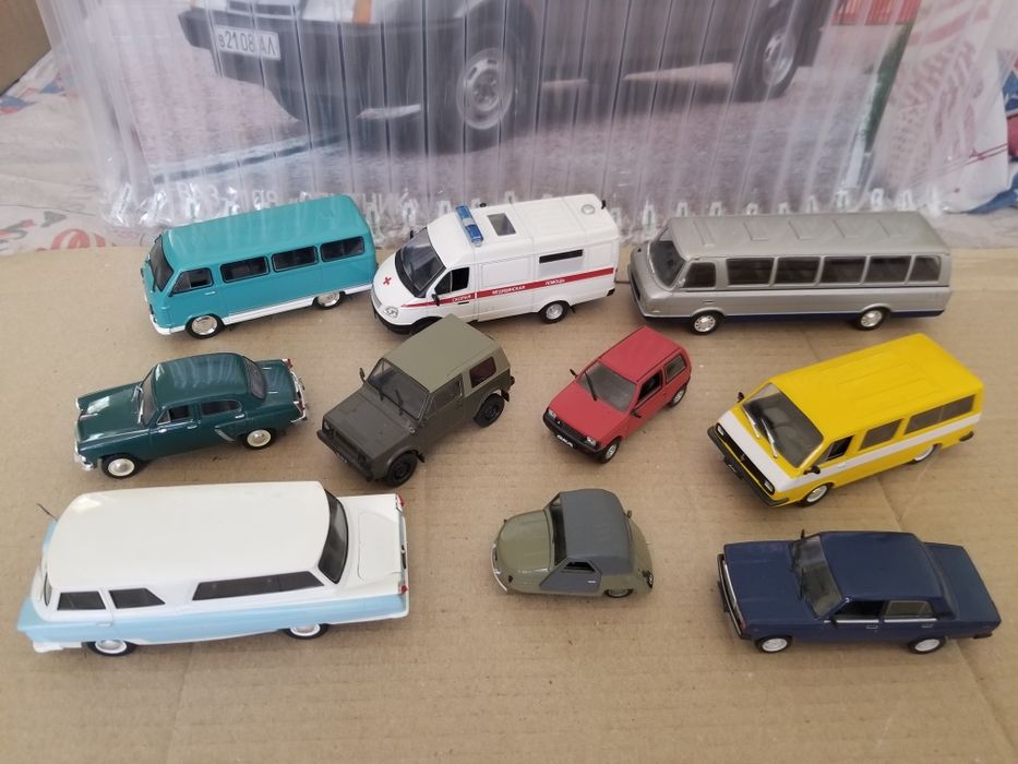 Машинки ЗИЛ, РАФ, Старт, ВАЗ, Москвич, СМЗавтолегенды СССР 1:43