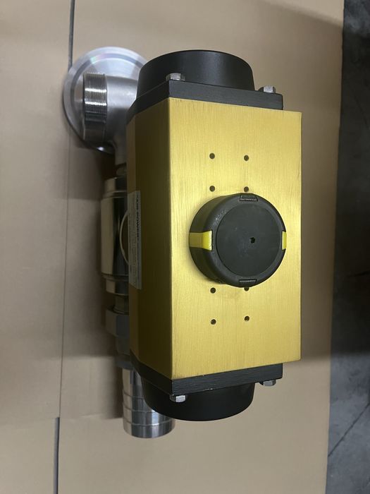 Zawór kulowy 4G 2-drogowy AISI 304 + siłownik pneumatyczny Sirca AP54