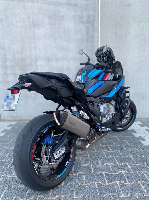 BMW M1000 XR  M Competition