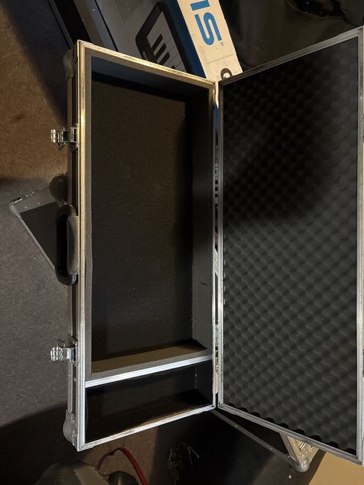 Case na efekt gitarowy
