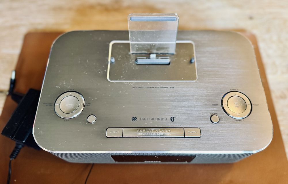 Sprzedam radio Philips dtb297/10