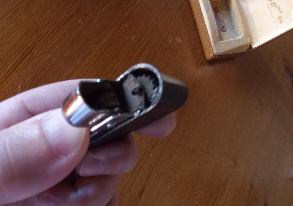 Isqueiro silver match
Silver match