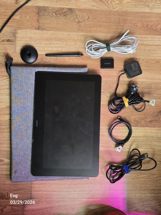 Графічний планшет ваком Wacom Cintiq Pro 16 DTH-1620 / DTH1620