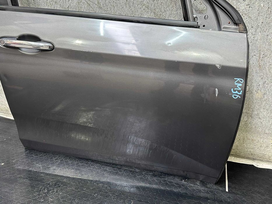 Porta frente direita Fiat tipo (2017)