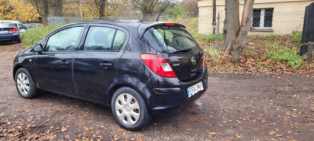 Klapa zderzak lampa Corsa d   części