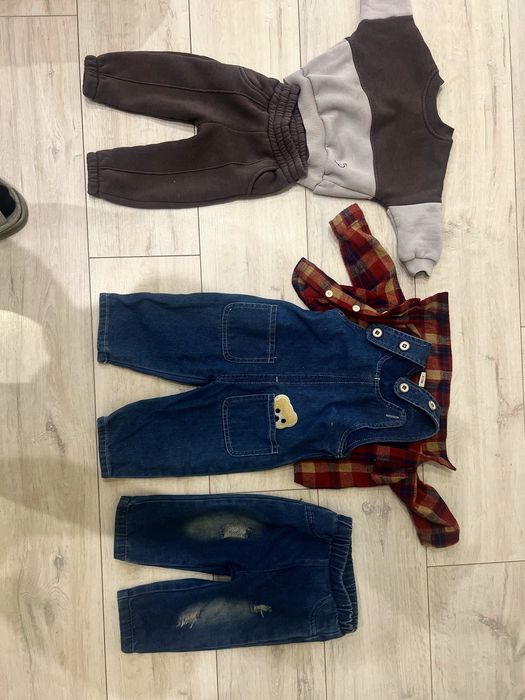 Лот детской одежды