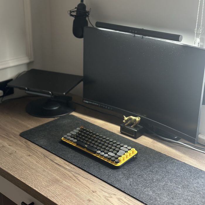 Klawiatura LOGITECH Pop Keys Black & Yellow – stan idealny