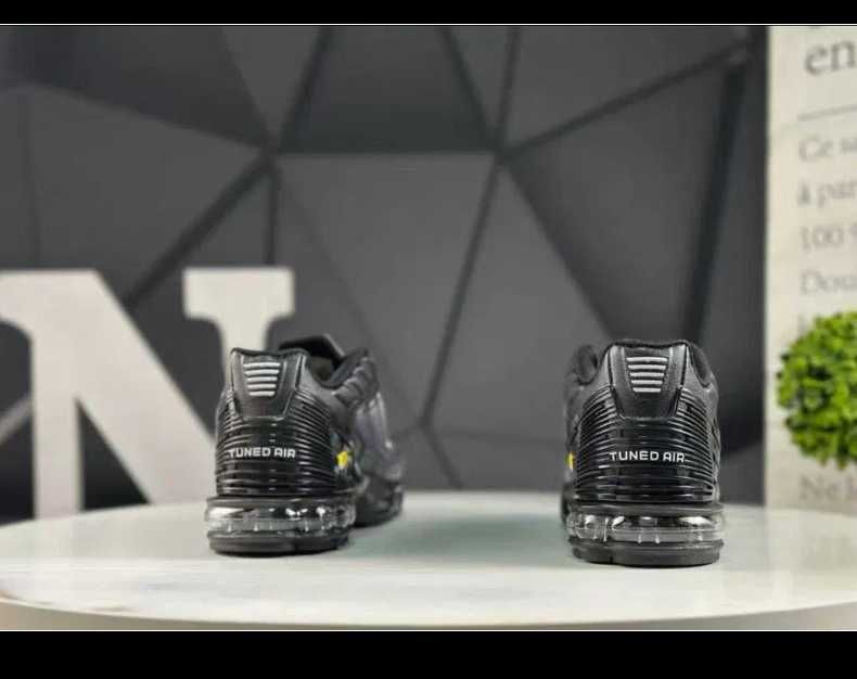 Buty Nike TN Plus3 R.43