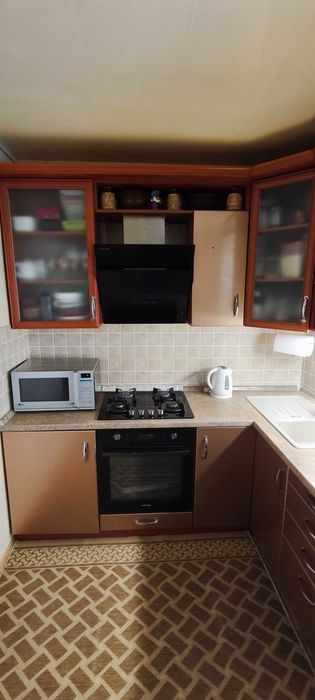 Меблі для кухні в гарному стані