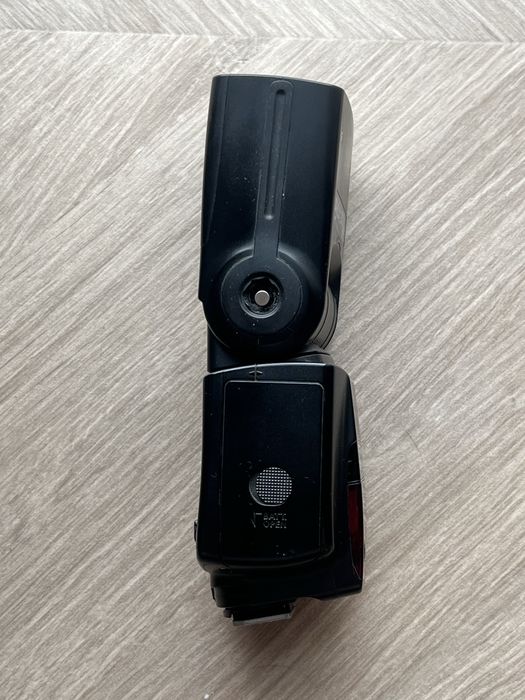 Продам спалах  Canon speedlite 580ex II