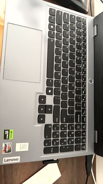 Laptop Lenovo loq