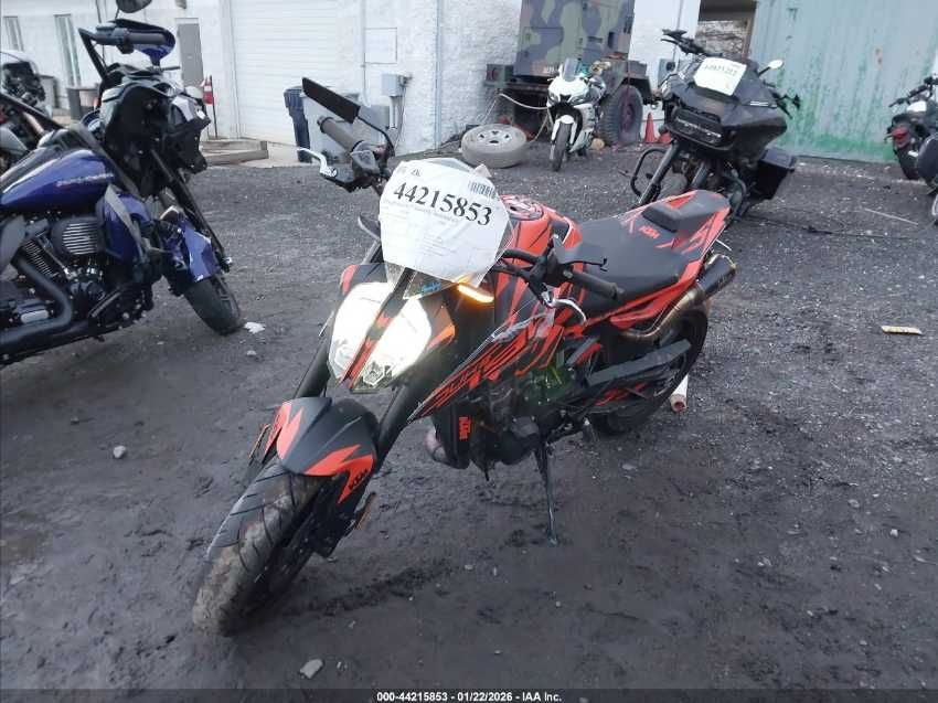 2023 KTM 790 DUKE
