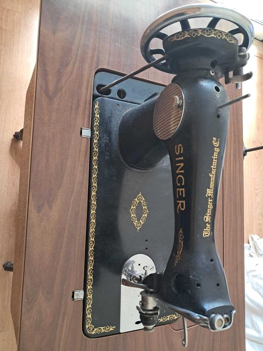 Vendo Máquina de Costura antiga Singer