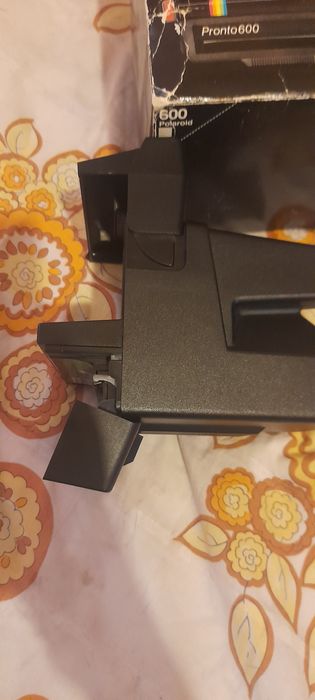 Câmera polaroid pronto 600