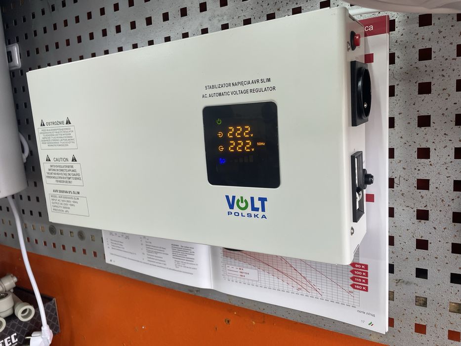 VOLT POLSKA 10000 VA Slim  стабілізатор напруги. 10 квт